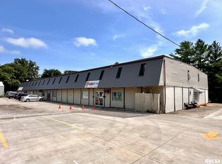 1848 S Main St #A, Jacksonville, IL