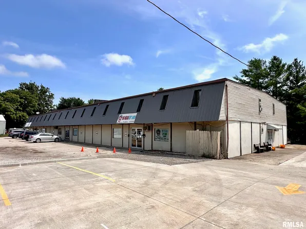 1848 S Main St #A, Jacksonville, IL 62650