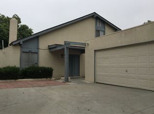 5135 Pearblossom Dr, Riverside, CA 92507