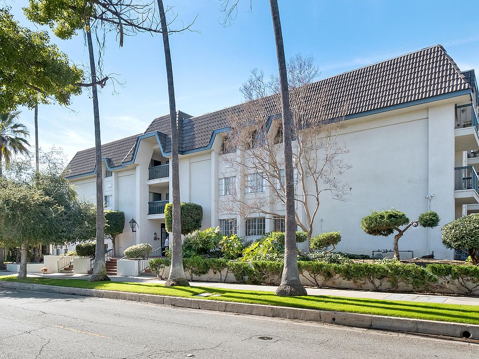 1st image of 497 El Molino Ave #208