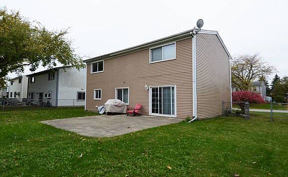 2nd image of 731 Sand Creek Dr