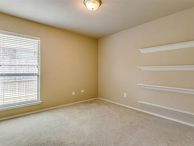 7405 Innisbrook Ln — Photo 16
