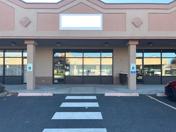 821 W Broadway Ave #15, Moses Lake, WA 98837