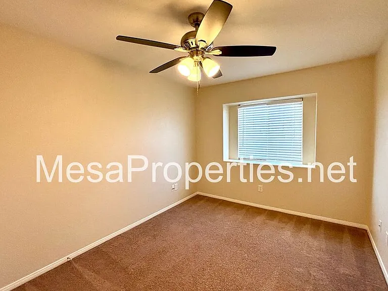 16653 Sholic St — Photo 12