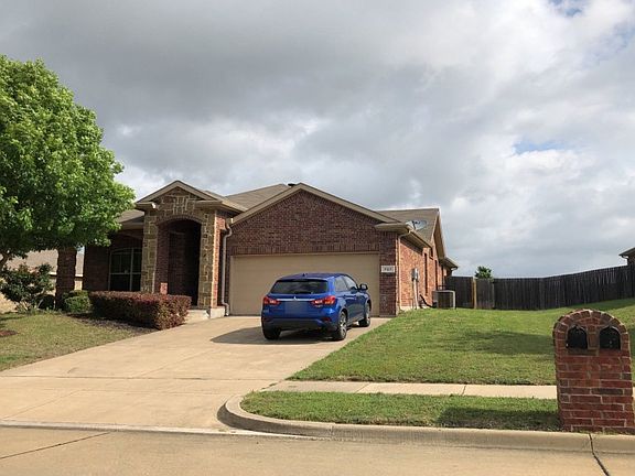 2nd image of 707 Saline Creek Dr