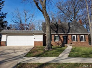 839 N Elm St, Greenville, IL 62246