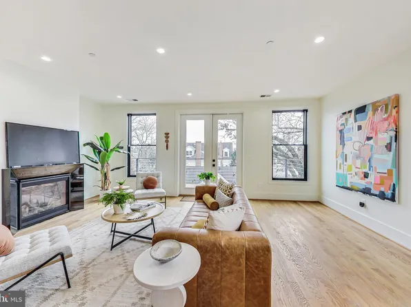 1844 Monroe St NW #2, Washington, DC 20010