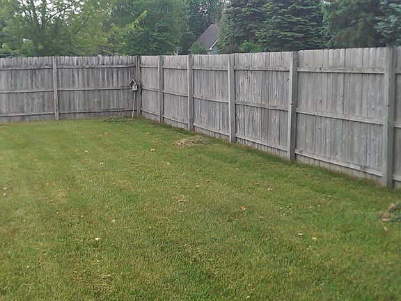 Fenced in side yard