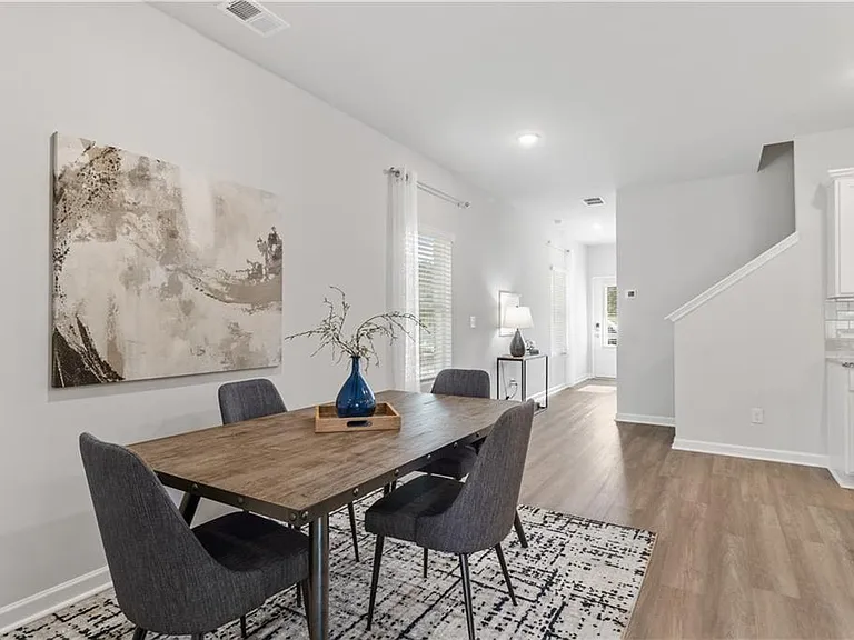 693 Cygnet Ln — Photo 15