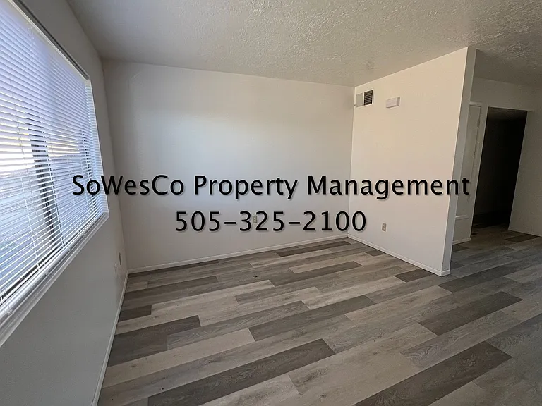 826 N Vine Ave #C — Photo 3