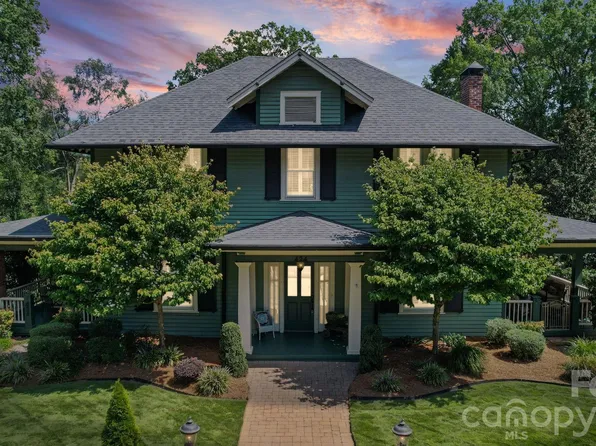 424 S York St, Gastonia, NC 28052