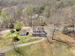 7214 Clifton Rd, Clifton, VA 20124