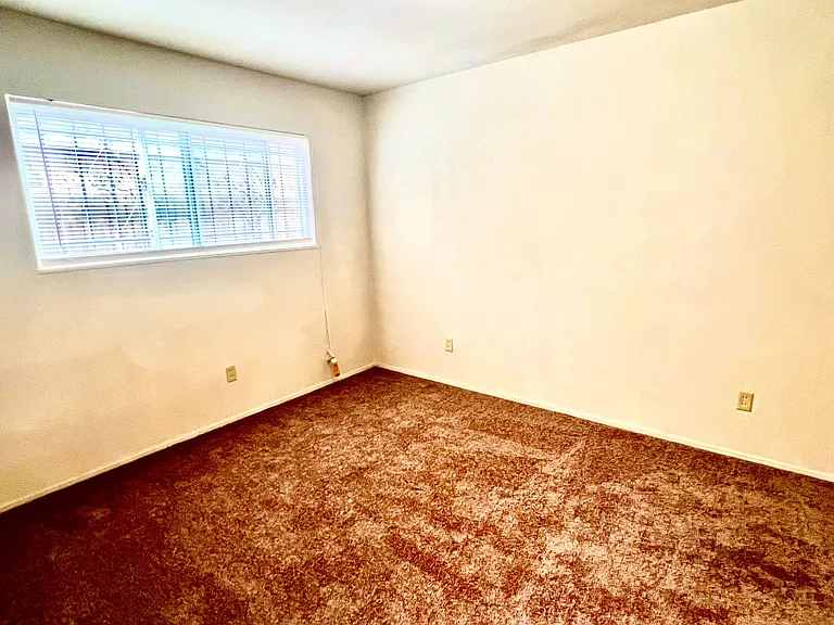 3878 Maybelle Ave #1 — Photo 8