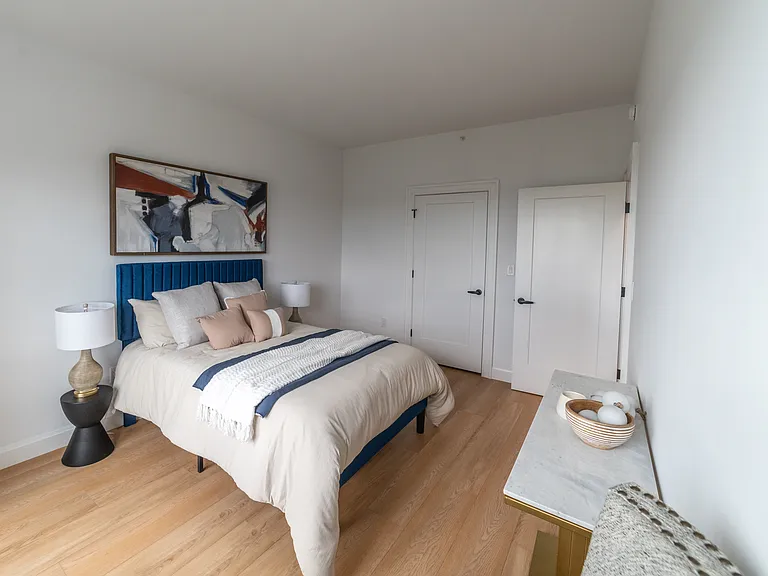 3745 Riverdale Ave #1 — Photo 7