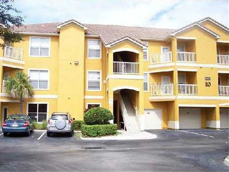 1st image of 8818 Villa View Cir Unit 104