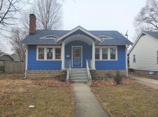 319 N West St, Crown Point, IN 46307