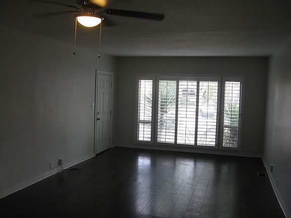 3rd image of 3148 West St