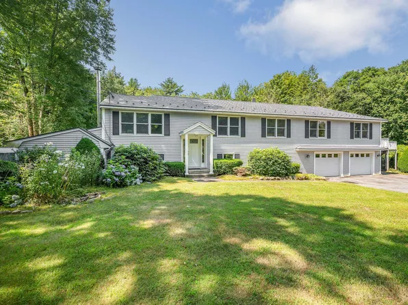 13 Spollett Drive, Derry, NH 03038