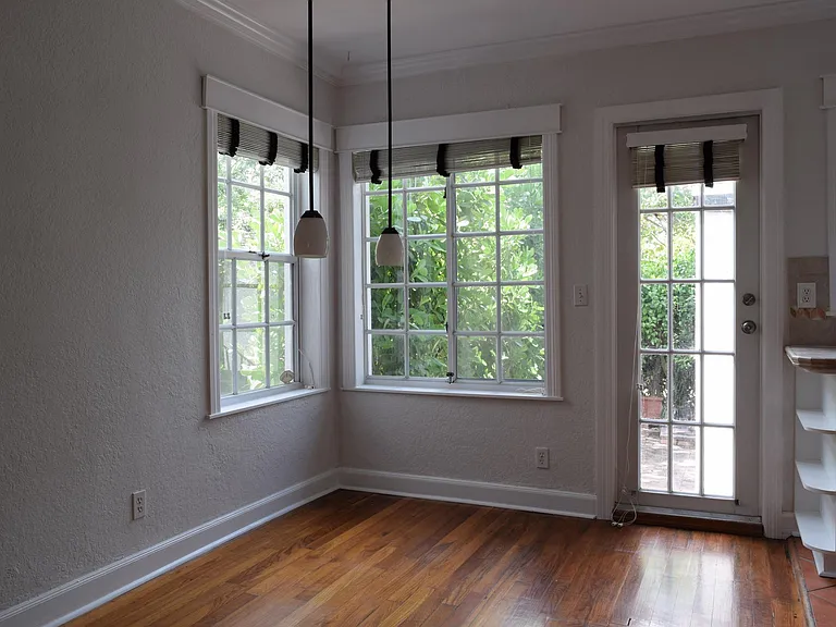 15 Madeira Ave #8 — Photo 9