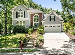 6534 Summertree Ln, Charlotte, NC 28270
