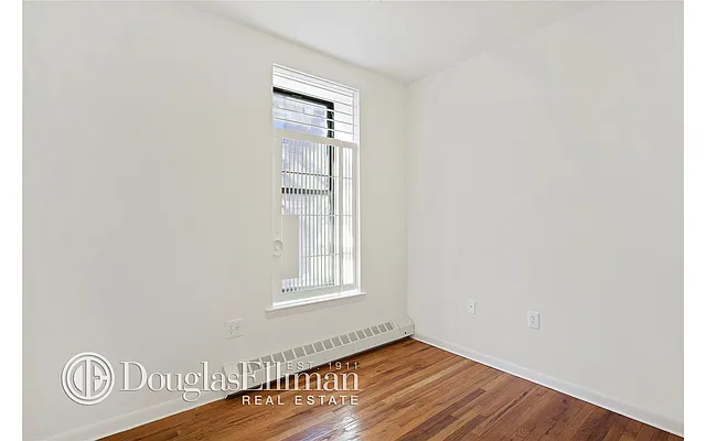 Sold by Douglas Elliman | media 29