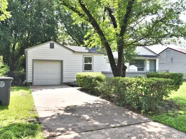 3153 N Lansing Pl, Tulsa, OK 74106