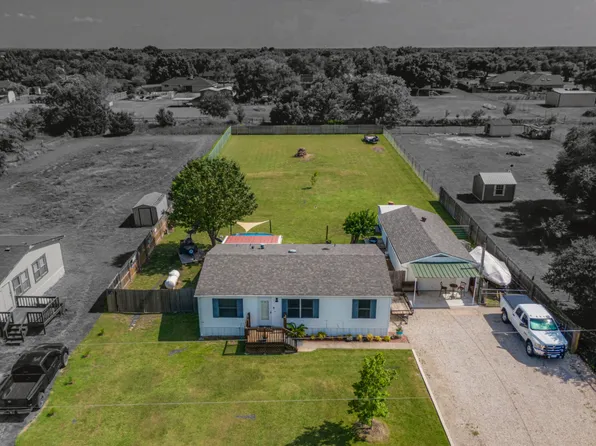 807 Link St, Red Oak, TX 75154