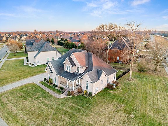2nd image of 2465 Janell Trl