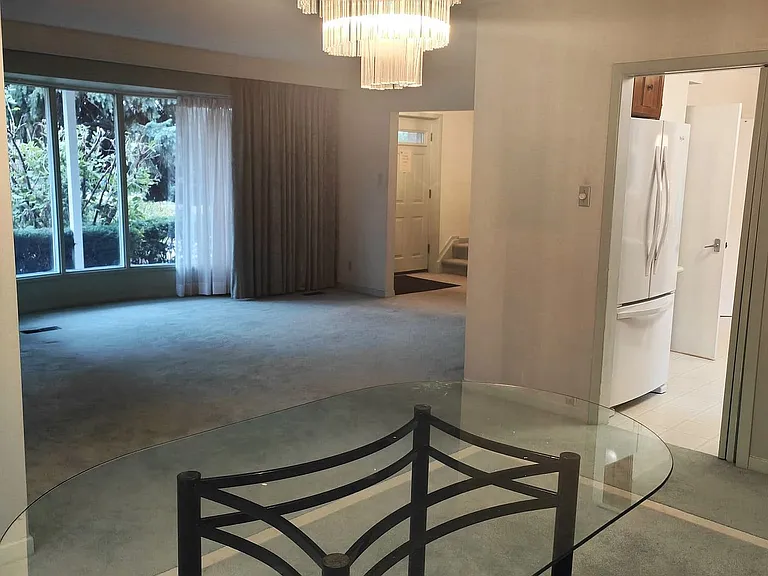 85 Shaughnessy Blvd #WHOLE HOUSE — Photo 7