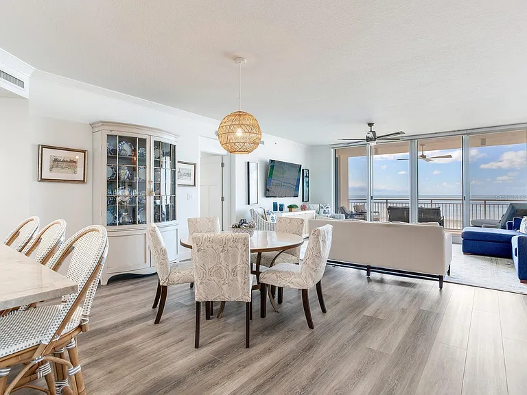 15208 Gulf Blvd #408 — Photo 3