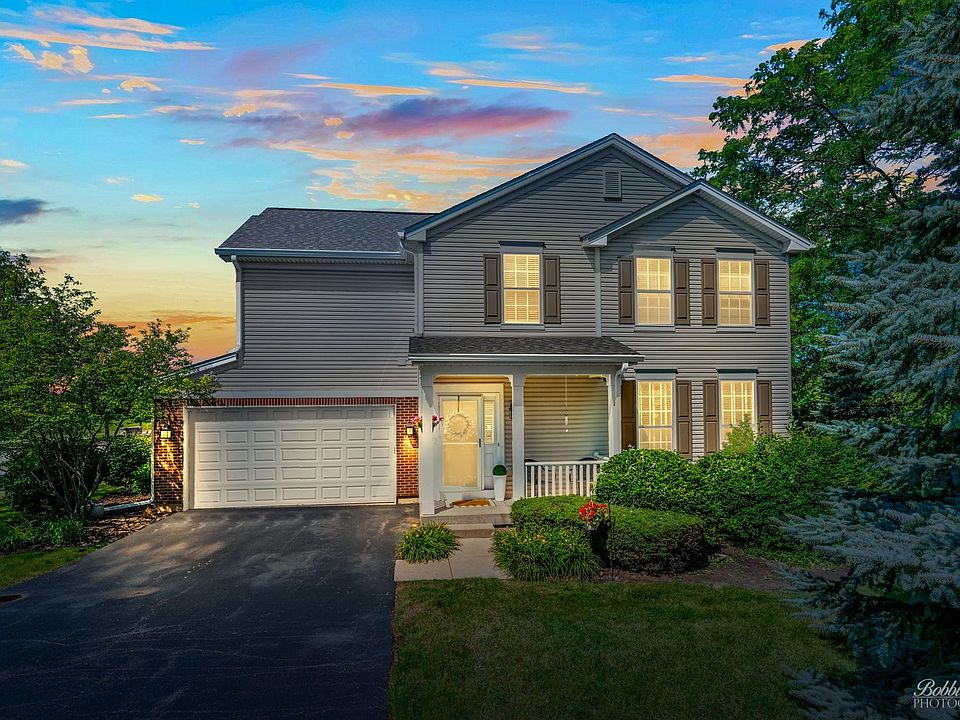 2nd image of 212 Larsdotter Ln
