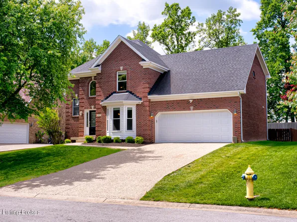 4517 Cherry Forest Cir, Louisville, KY 40245
