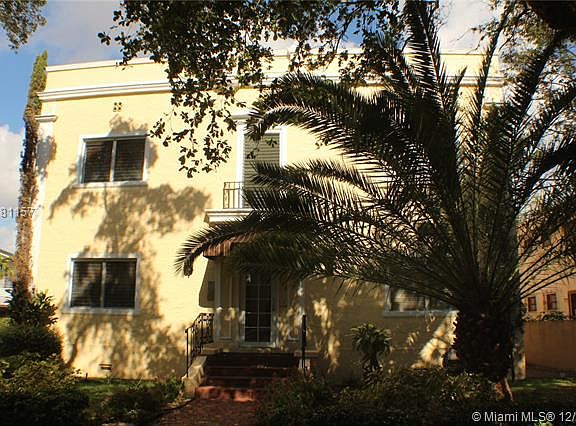 2nd image of 223 Calabria Ave APT 5