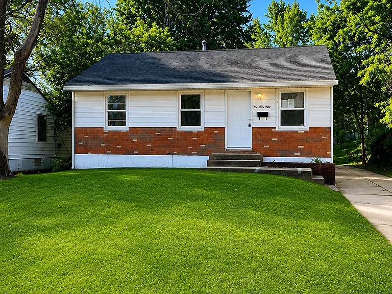 448 Midlothian Rd — Photo 2