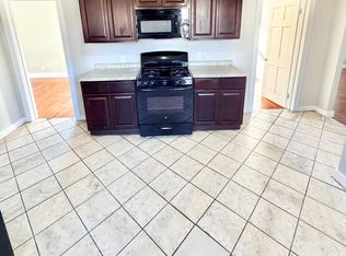234 Starr St #2, New Haven, CT 06511