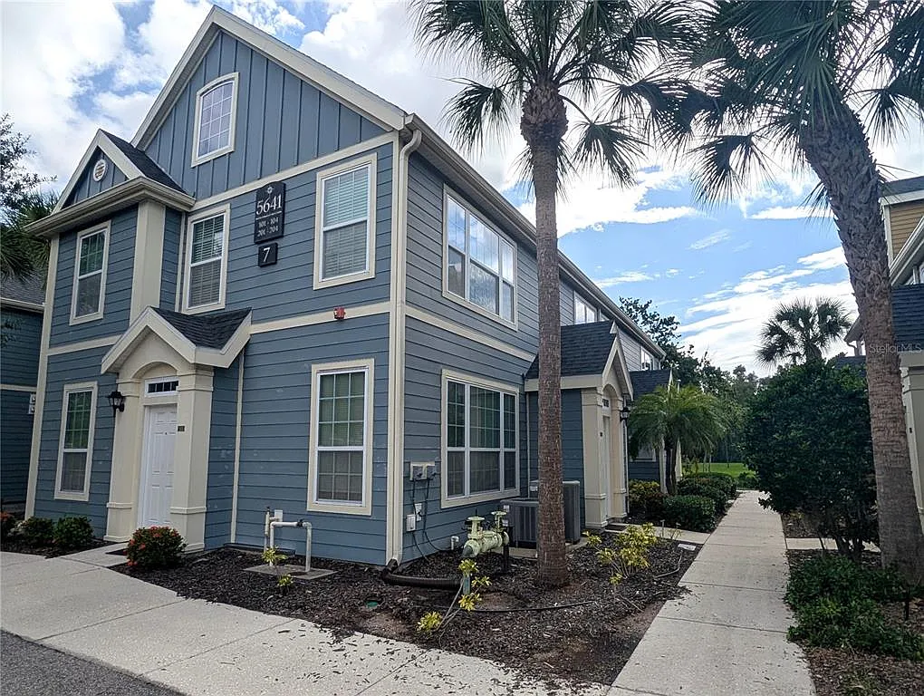 2 bed, 2.0 bath, 1141 sqft, $1,850 — Photo 2