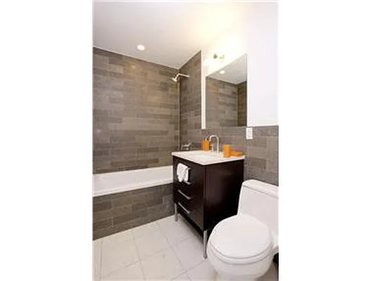 Rented by Douglas Elliman | media 24