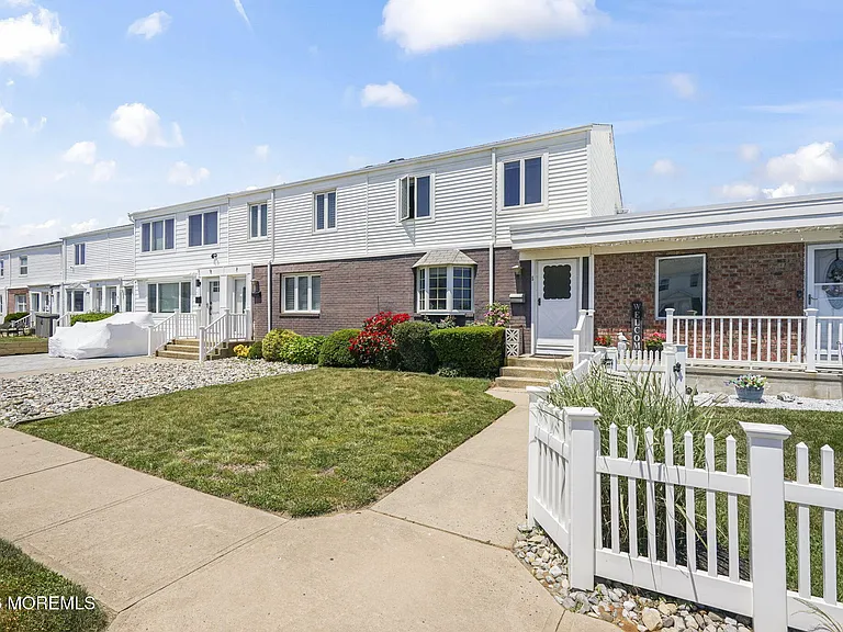 5 Vine Ct — Photo 22