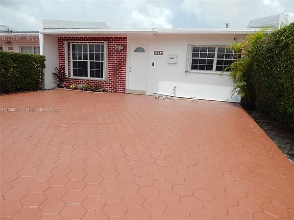 2nd image of 2054 SW 102nd Ct #0