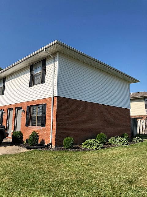 1st image of 3335 Redbud Dr APT A