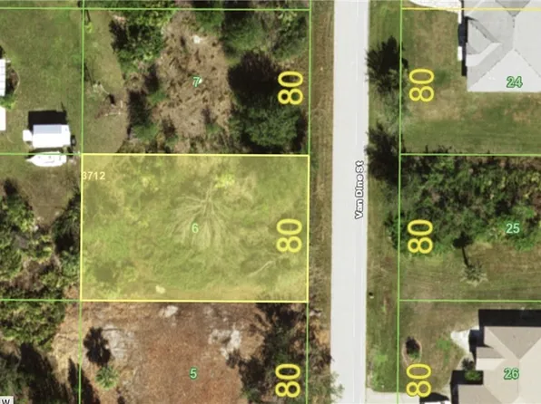 6199 Van Dine St, Englewood, FL 34224