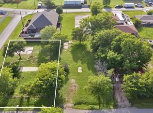 226 Carson St, Red Oak, TX 75154