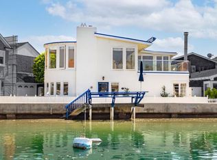 324 Grand Canal, Newport Beach, CA 92662