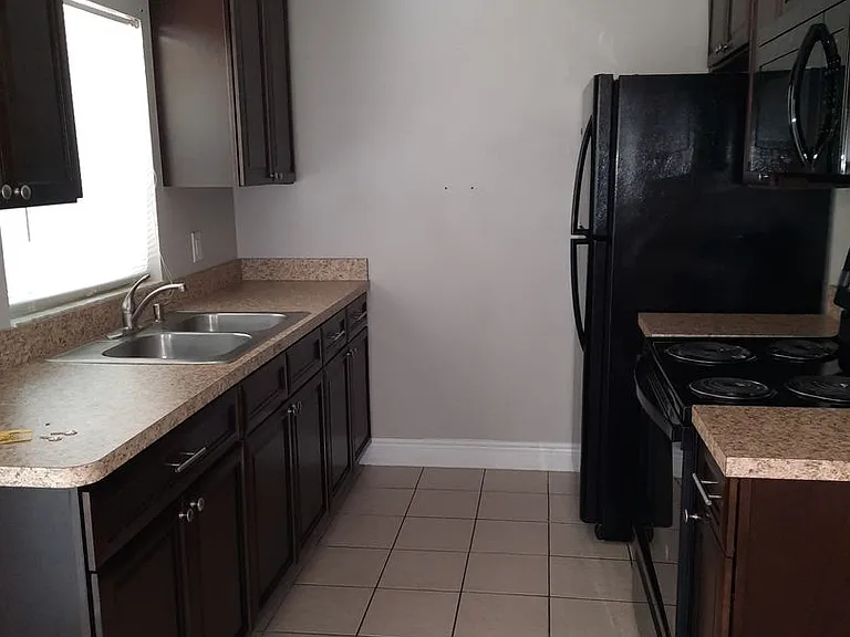 IPM-2617 Mohawk Ave — Photo 6