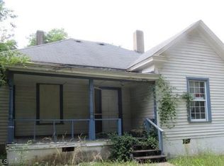 325 4th St, High Point, NC 27260