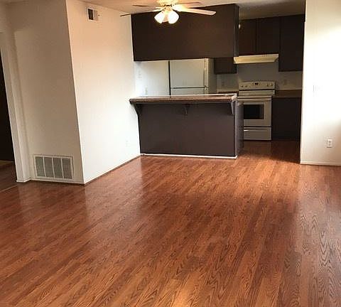 2nd image of 11532 Quartz Dr APT 1