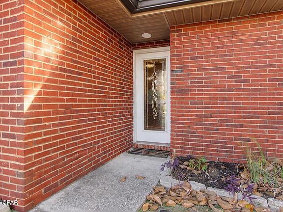 4th image of 1615 Alabama Ave