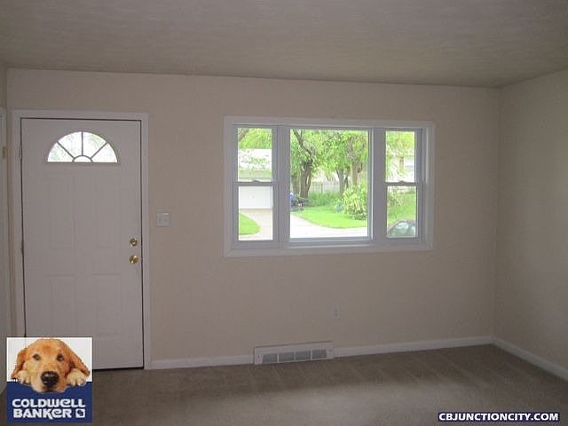 2nd image of 1024 Wainwright St