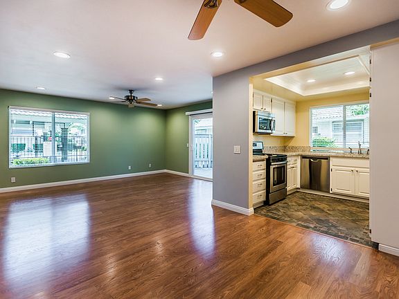 5th image of 1123 Golden Springs Dr Unit A