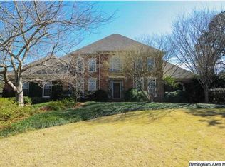 2209 Hidden Ridge Cir, Vestavia, AL 35243